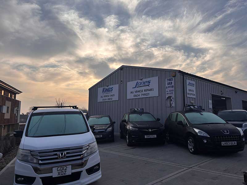 outside jones autos car repairs medway